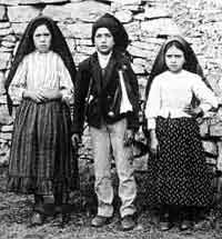 Los Tres Pastorcitos: Lucía de Jesús, Francisco y Jacinta Marto