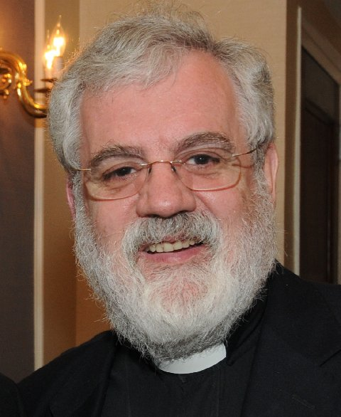 Padre Tomás Del Valle-Reyes c. 2006
